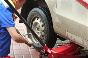 新乡附近拖车24小时服务热线电话